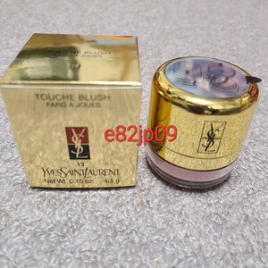 YVES SAINT LAURENT【新品】本物 TOUCH BLUSH 13 ピンク トゥッシュ ブラッシュ ポンポン チーク 価格5,800円 イブ イヴ サンローラン YSL 