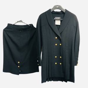 希少 CHANEL シャネル セットアップ スーツ ジャケット スカート ベルト付き ココマーク 金ボタン レディース 黒 ヴィンテージ