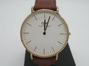 Daniel Wellington(ダニエル・ウェリントン)　腕時計　中古品　C3ー39A　