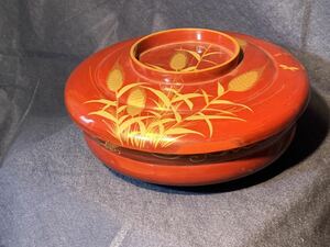 673 じきろう　菓子器　塗木製品　時代物　日本古来　アンティーク　美品　直しあり