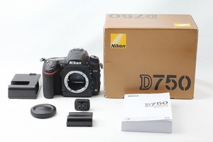 ◆ほぼ新品◆ニコン Nikon D750 ボディ 僅か11536ショット 付属品満載 元箱◇44565