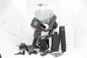 ■美品■ DJI RS3 電動3軸ジンバルスタビライザー 一眼レフカメラ/ミラーレス用 ディージェイアイ #Z3400