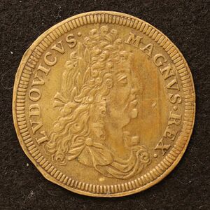 フランス ルイ14世 黄銅貨（1643-1715）少歪み コイン・トークン[3783]