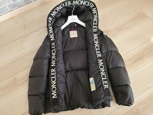 格安 売り切り モンクレール MONCLER ダウンジャケット ブラック ダウン 人気 