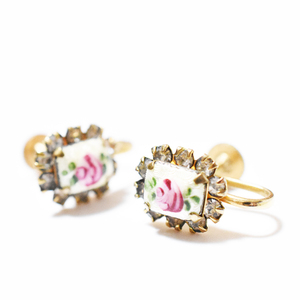 Vintage 1950’s handpaint　rhinestone rose　earrings