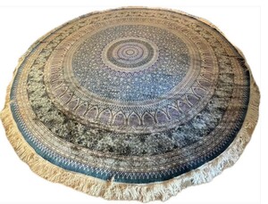 クムシルクの神様　モハンマドジャムシディ工房　メダリオン文様　 証明書付き　ペルシャ絨毯　クム産H24　シルク100%　サイズ300×300cm