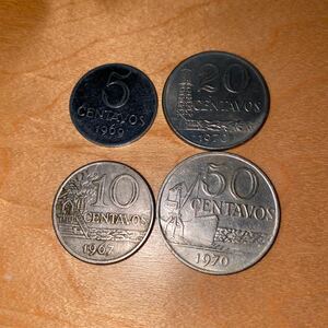 ブラジルコイン4枚セット5,10,20,50CENTAVO1967～1970年