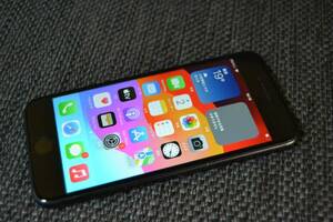 ジャンク品 au版 iPhoneSE 第2世代 64GB ブラック MX9R2J/A バッテリー69% 記号5a14