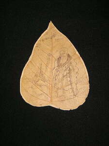 ｛春霞｝菩提樹の葉に描かれた羅漢・肉筆