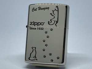 送料無料 ZIPPO[ジッポー]キャットシリーズ Cat Hanging ニッケルメッキいぶし 2NI-CATHANG2
