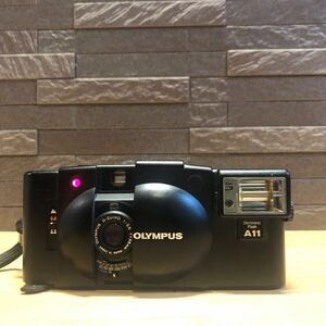 OLYMPUS オリンパス XA 2コンパクトフィルムカメラ