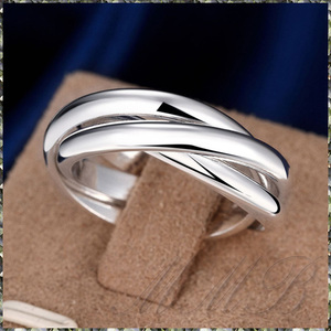[RING] Silver Plated High Polished 3 Circles Trinity ハイポリッシュ 3連 トリニティ エレガント シルバー リング 21号 (7g) 送料無料