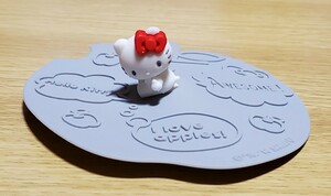 HELLO KITTY　ハローキティ　Cup Lid Kitty　マグカップ　蓋　ふた　シリコン樹脂　新品