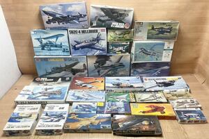 希少！ 未組立 多数 Hasegawa Revell TAMIYA AIRFIX FUJIMI Heller 等 戦闘機 B-25J 三菱 E-4B 4F 等 大量 まとめて 29点 B19