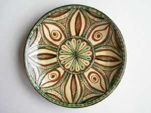 ブルガリア 陶器 タルノヴォ 焼き 皿 イエロー グリーン ブラウン 黄色 緑 茶色 167