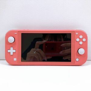 106【中古】Nintendo Switch Lite 本体 HDH-001 コーラル ニンテンドー スイッチライト 任天堂 ゲーム 動作確認 初期化済み 現状品