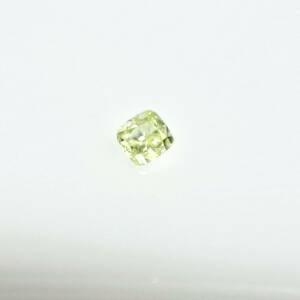 ０．０２７ct　ＦＡＮＣＹ　ＬＩＧＨＴ　ＧＲＥＥＮ　ＹＥＬＬＯＷ　ＶＳ２　クッション　グリーンイエローダイヤモンドルース