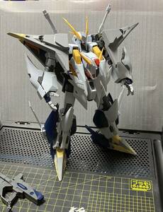 ＨＧ 1/144 Ξガンダム(クスィーガンダム) バンダイ 閃光のハサウェイ　ほぼ素組み一部改修仮組み品①