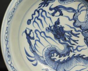 中国古玩 中国美術　青花 染付龍の図柄碗 骨董品 口径17.3cm 古美術 時代品 古玩