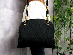 ●超美品●FENDI フェンディ●スパイラルパスタ●マカロニ●キルティング ナイロン●ショルダー バッグ●黒●G金具●B5 収納●Js46104