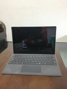 中古☆Surface Pro 12インチ 1724（８）ノートパソコン　４GB 128GB　Windows１１　