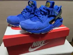 【希少モデル】undefeated × NIKE AIR HUARACHE