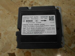 3073　　QV　ジュリエッタ　エアバッグECU　品番　BOSCH 0 285 010 935　アルファロメオ