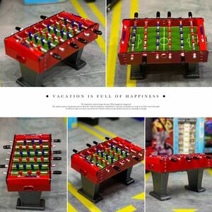 1:64　テーブルサッカーゲーム　フィギュア　　トミカサイズ　ジオラマ　レトロゲーム　日本未発売マテル ミニカー カーズ MATTEL