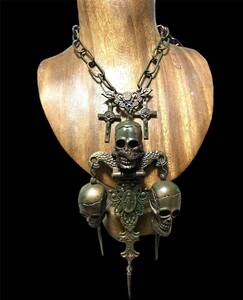 JＰG/ vintage Collection sample three skull karma necklace