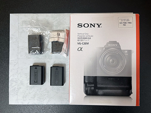 SONY純正VG-C2EM & 純正NP-FW50 × 4個セット α7Ⅱ用