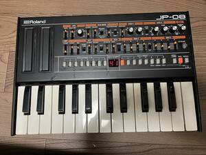 ROLAND JP-08 + K-25m