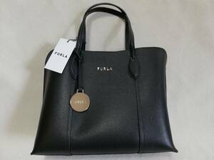 新品未使用！ フルラ ヴィットリアエム トートバッグ ブラック 黒 ハンドバッグ FURLA