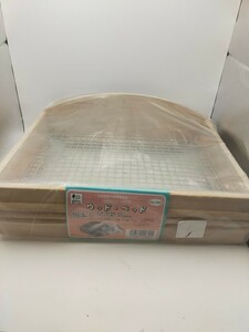 未使用品　サンコー　No469 ウッド・ベッドうさぎ等小動物用木製ベッド