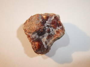 ガーネット garnet 原石40.65ct天然石!原石母岩付きルース 10 ☆garnet原石 「情熱の石」パワーストーン色々まとめてたくさん大量同梱可能