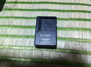 Panasonic Lumix バッテリーチャージャー DE-A39