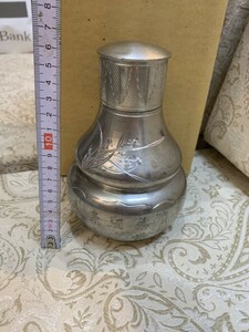 旧家蔵 錫製正方形茶壺茶入 点銅造 煎茶器 金属工芸 茶心壺 中国茶芸煎茶道台湾茶箱茶籠 インテリア 清風 シンプル 振出 50年代