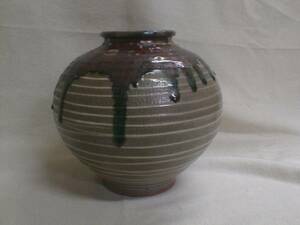 昭和レトロ　一のせ窯　深い色釉　18x19cm　和風陶器製飾り花瓶