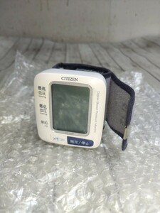 CITIZEN シチズン 手首式 血圧計 CH-650F 2017年製