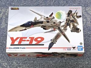 バンダイ　DX超合金　YF-19 エクスカリバー　イサム・ダイソン機　未開封品　マクロスプラス