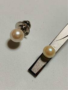 本真珠のタイピン、タイタックのセット　　　美品