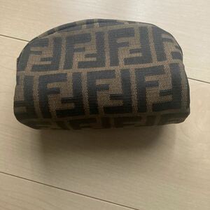 フェンディ 【FENDI 】【ポーチ 】【ブラウン系 】【小物入れ 】【美品】【マルチケース 】【おすすめ】【中古】