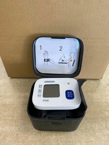NN1230 オムロン HEM 手首式血圧計 OMRON