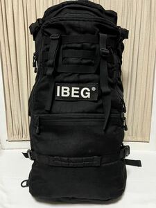 IBEG（R）２way 特大ボストンバッグ、バックパック　ナイロン素材　ミリタリーティスト、アウトドアにも最適、ダッフルバッグ ウミウシ