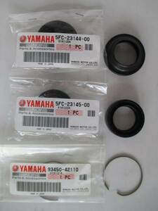 【YAMAHA】【RZ50/5FC】..●【フォークダストシール・オイルシール・サークリップ~3点のSET( ×2SET/1台分)】．．