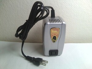 日本製　ZEBRA　TRAVEL INVERTER　TI-100　海外旅行用変圧器 （110-130V→100V、220-240V→100V）★ 動作品