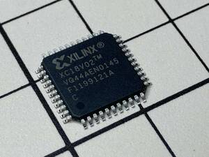 【送料84円～】XC18V02-VQ44 ザイリンクス FPGA用コンフィグレーションROM 電子部品