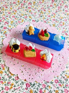 スイーツデコ月☆ピルケース☆2つセット☆赤青☆小物入れ☆