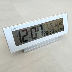 【☆動作確認済☆】SEIKO セイコー デジタル 電波時計 SQ762W 目覚まし 置時計 アラーム クロック 温度 湿度 カレンダー 1円スタート MA626
