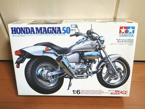 絶版？希少？タミヤ 1/6 オートバイシリーズNo.28　MAGNA50　ビックスケール　未組み立て品