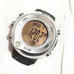 動作品 NIKE ナイキ デジタルスポーツウォッチ クォーツ メンズ腕時計 稼働品 T590